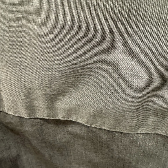 Men’s Van HeusenSlim Fit Dress Shirt 15.5. 32/33. Heather gray wrinkle free - Picture 6 of 7